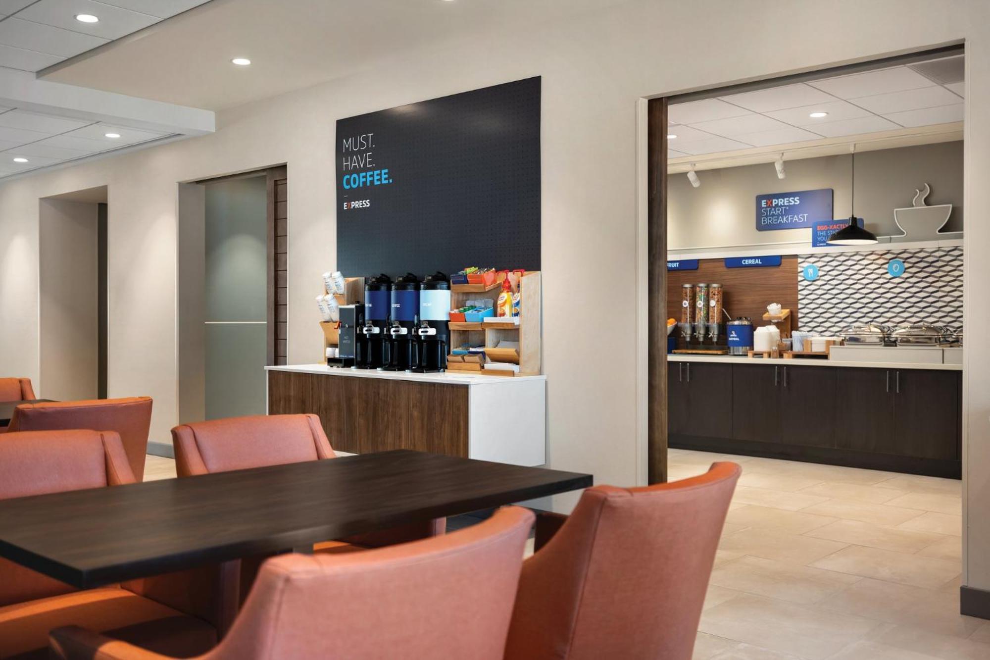 Holiday Inn Express Cape Canaveral By Ihg Esterno foto