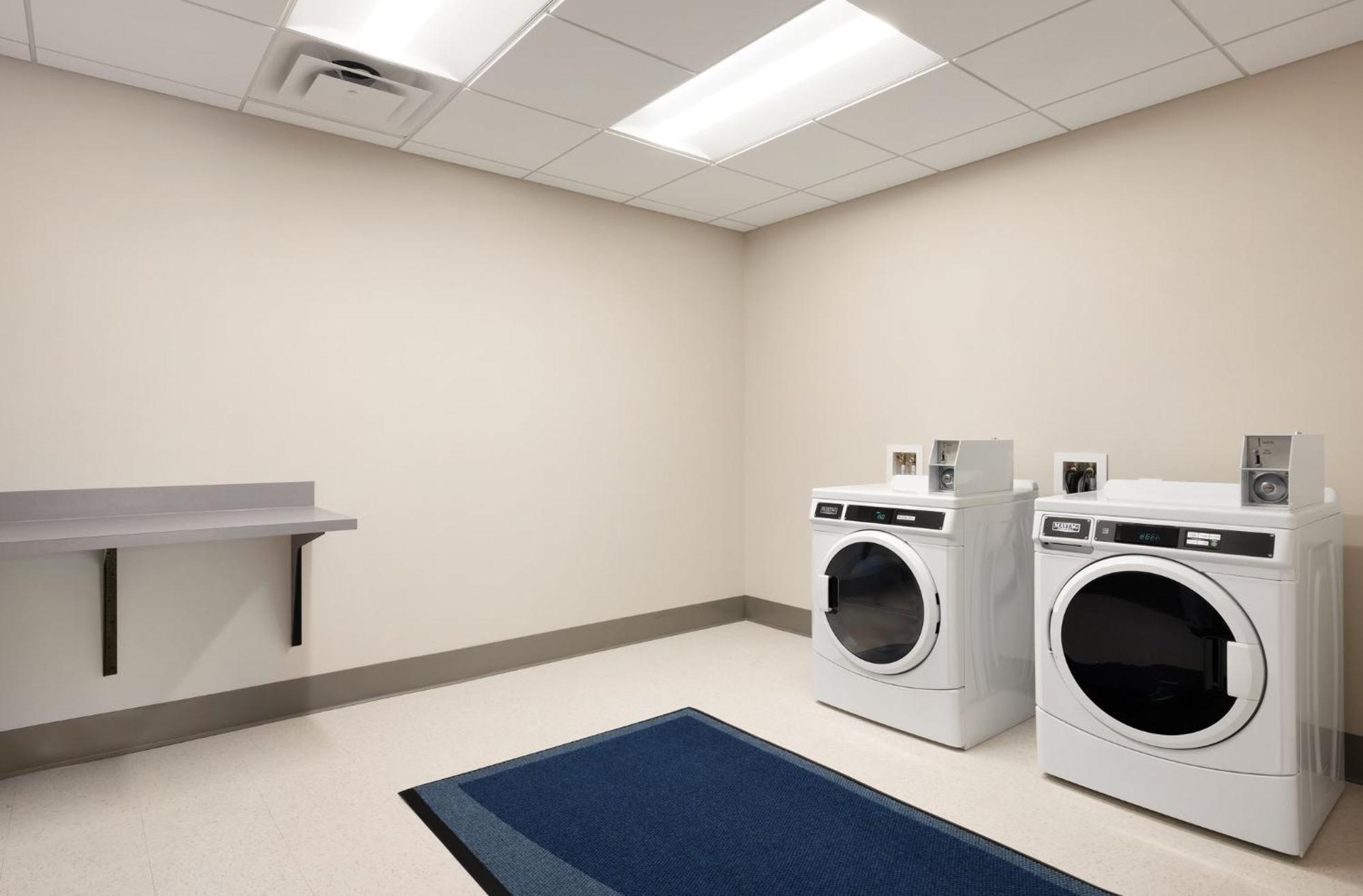 Holiday Inn Express Cape Canaveral By Ihg Esterno foto